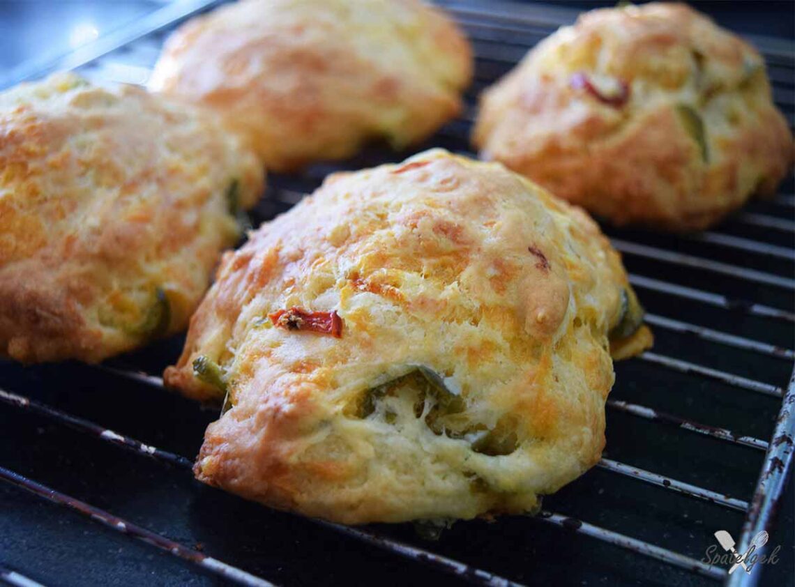 Cheddar jalapeno scones