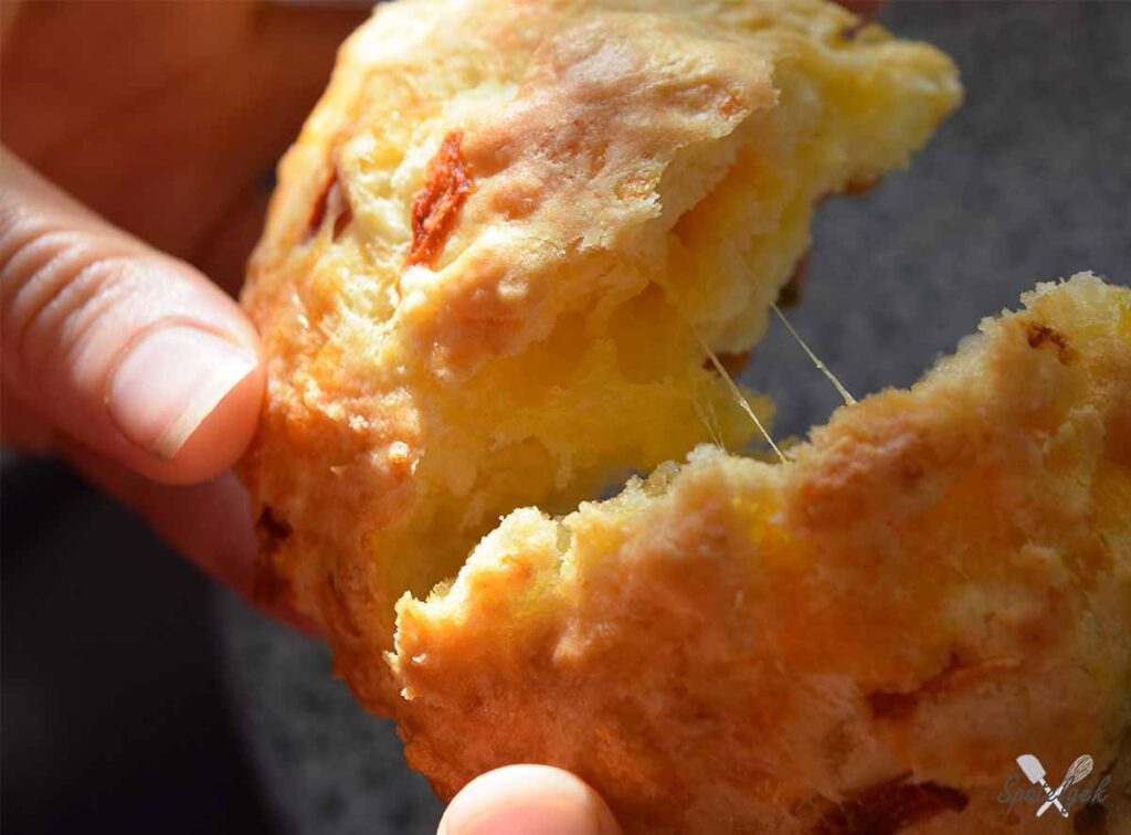 Cheddar jalapeno scone kaas