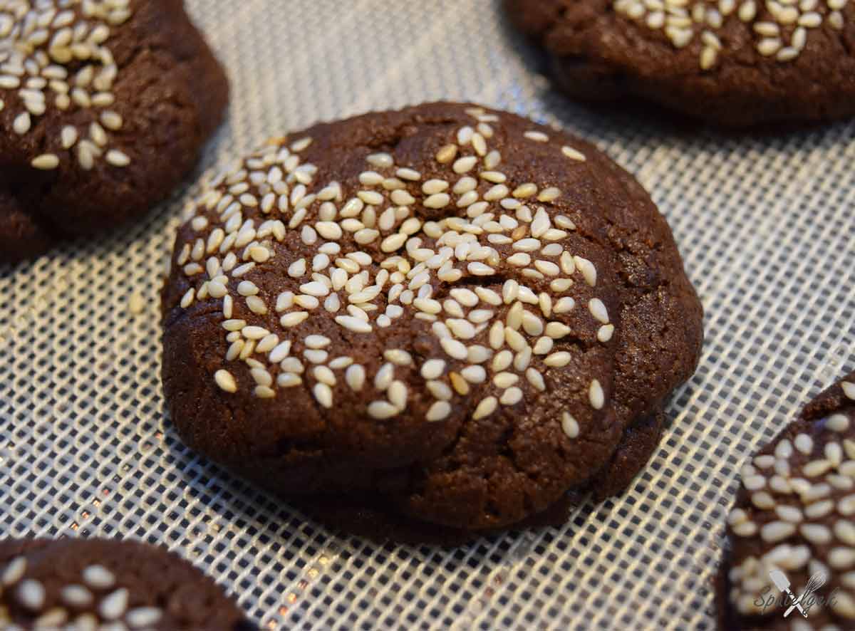 Koekjes chocolade tahini sesam