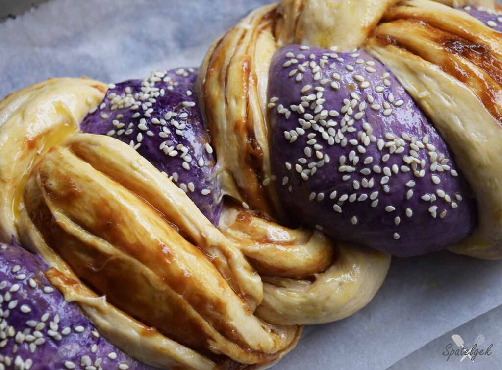 vlechtbrood brood ube kokos banaan kaneel sesam