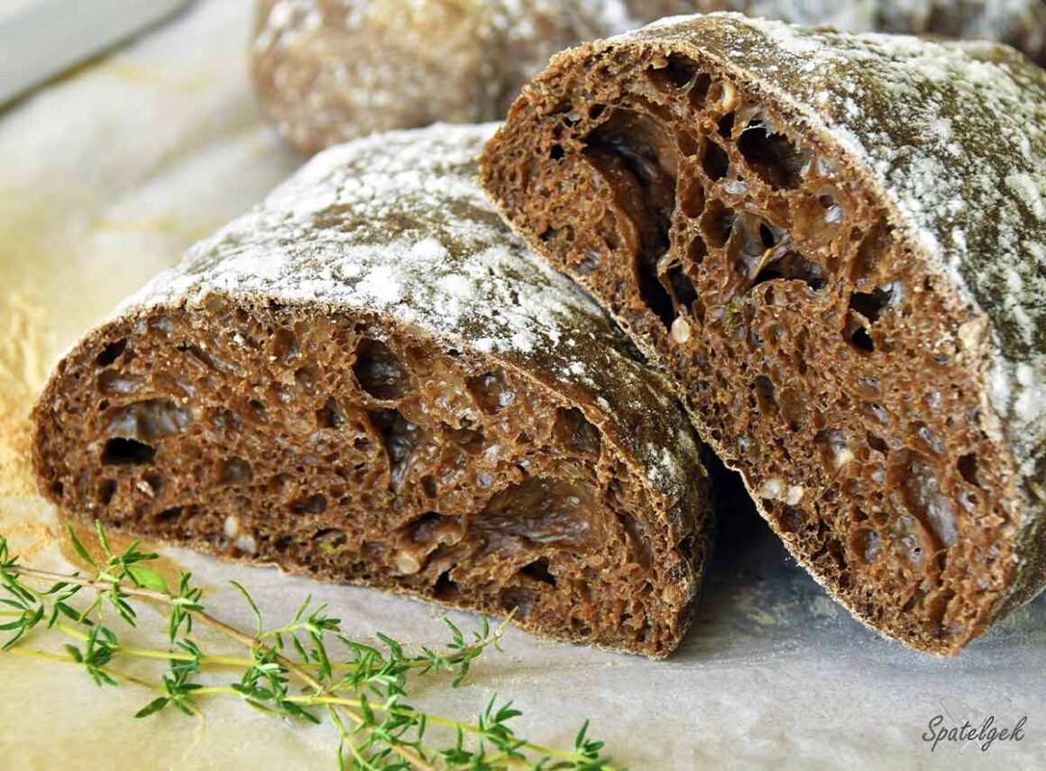 brood bruin ciabatta tijm zonnebloempitten mout