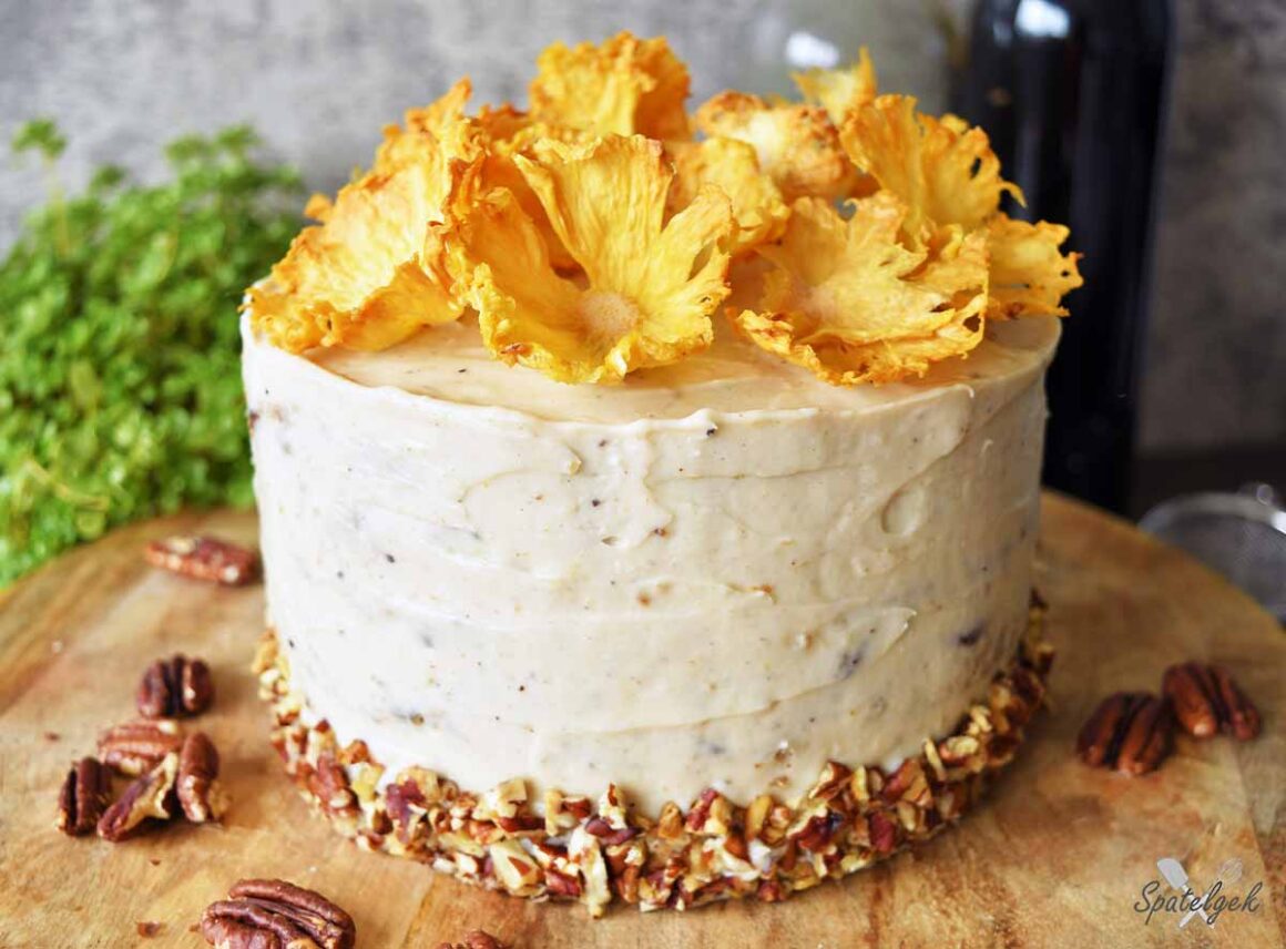 hummingbird cake taart ananas banaan tamarinde gebak tropisch
