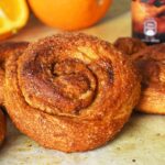 zeeuwse bolus sinaasappel kardemom kaneel basterdsuiker brood